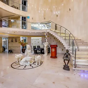 Feriested Grandeur De Sanchi- Luxury & 4*