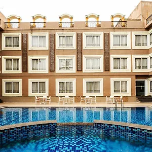 Zone Connect By The Park Parra Goa 4* Anjuna