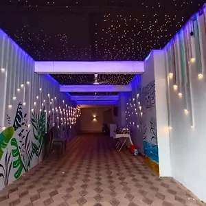 Fabexpress Neo Hotel 3*