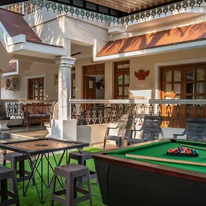 5bhk Calangute Phase 2, Just 2 Min Walk To Calangute Villa Arpora