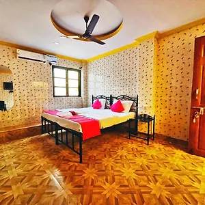 Staymaker Arya's Hyderabad On Titos Lane Near Beach 3* Baga