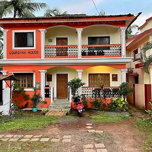 Guest house Lourdina 3bhk *