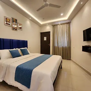 The Regal Luxury Boutique Hotel *