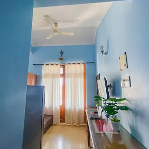 5 Mins Away, Rich Nest Jacuzzi South Goa *
