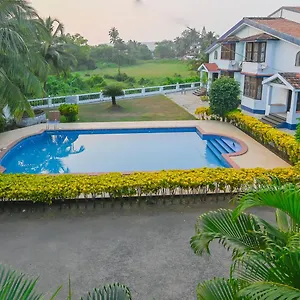 Turquoise 5bhk In 5mins To Baga Villa *