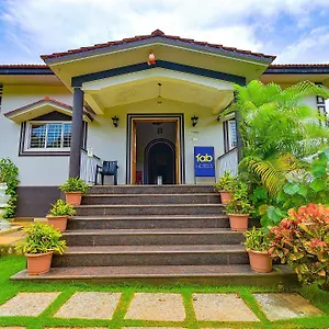 Fabescape Retreat With Swimming Pool Resort *