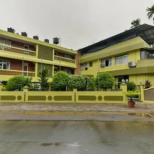 Oyo 807 Gopika International 3*