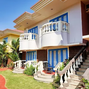 Coconut Grove קולבה