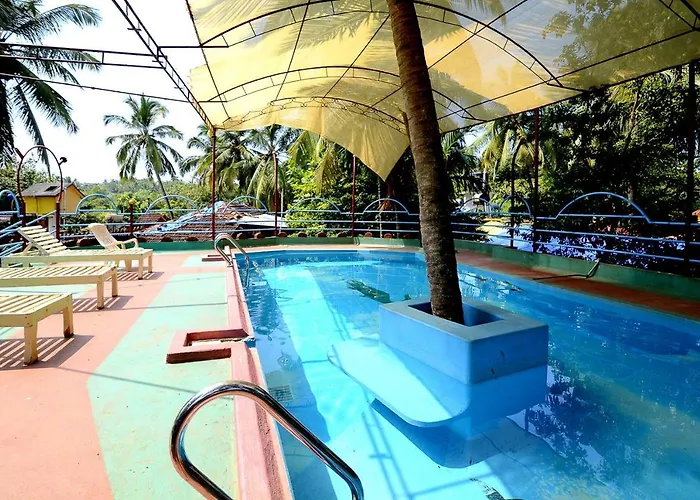 Oyo 2440 Palm Grove Hotel Vagator photo