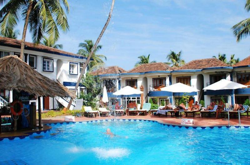 Santana Beach Resort Candolim photo