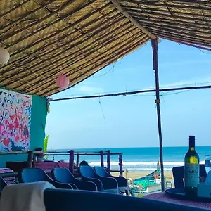 Sophia Beach Huts 2*