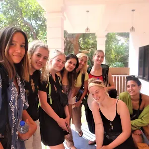 호스텔 Rootsvilla - Longstays, Coworking Backpacker's