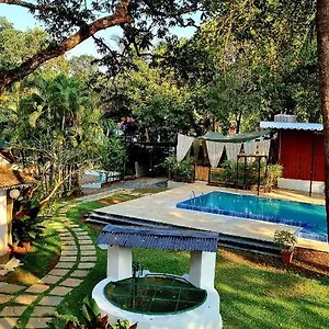 Garden Hotel