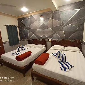 Guest house Monica Residency *