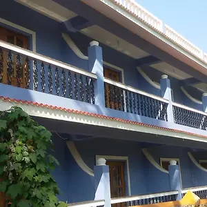 Darolina Guest house *