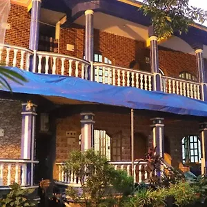 Casa De Vendégház 2*