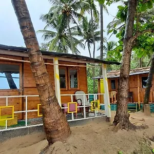 Pensjonat Bridge Beach Huts Patnem Beach