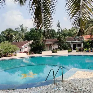 Вилла Keshia Holidays Cottages, Entire 2Bhk Villa With Power Backup & Peace Старый Гоа