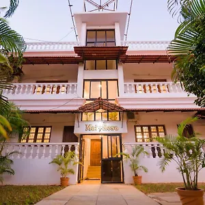 Pinnacle Mairosa By The Beach Guest house Calangute