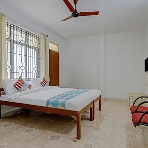 Hotel Oyo Flagship 83891 Uttam Tourist Resort Arpora