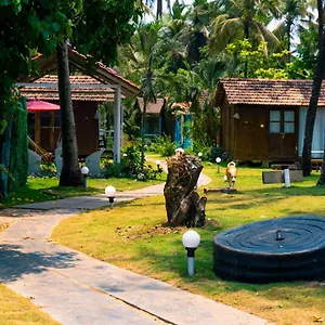 Village Susegat Resort