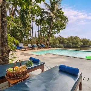Casa Saipem With River View & Kitchen Access By Stayvista * Candolim