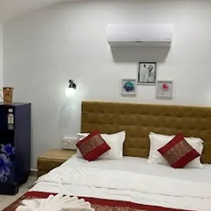 Apartment And Wood Premium Palolem *