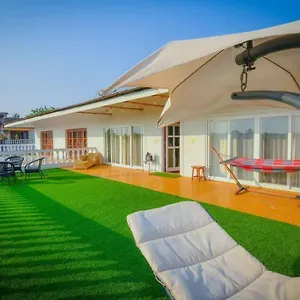Villa Nazuri W Caretaker Candolim