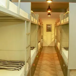 Bunkers Hostel *