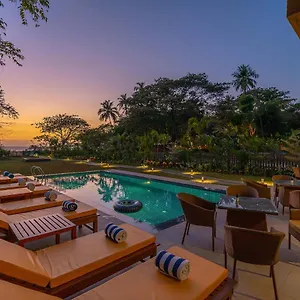 Villa Stayvista At Isabella The View With Pvt Gym, Game & Pool *