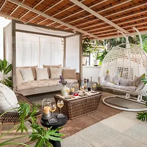 Villa Lohonostays Castello 5 *
