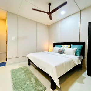 Privat bolig Kinis Bistro And Cottages