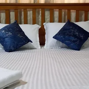 Sheperds Deluxe Apartment