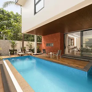 Elivaas 4 Bhk With Pvt Pool & Jacuzzi - Cloud 7 Villa Vagator