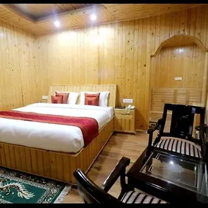 Apartment Pine Candolim