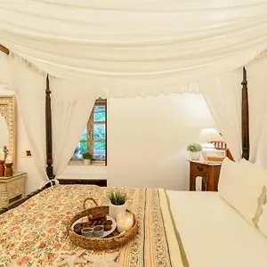 Villa Staymaster Anasoh 4br Pool & Garden *