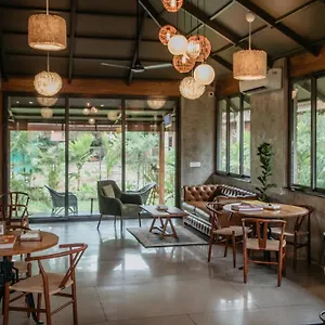 Eclectic Luxury 3bhk With Private Pool Villa Mapusa