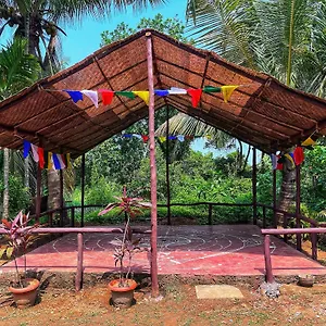 New Earth Goa * Querim