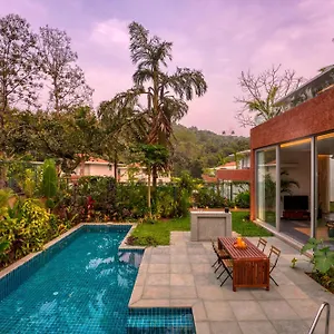 La Macedo, Luxury 3 Bhk In Assagao, With Private Pool, Garden, Terrace, Parking, Security Villa Mapusa