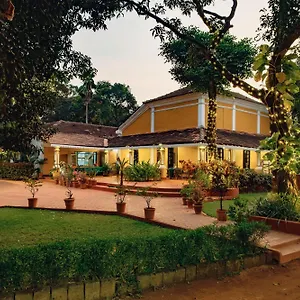 Granpa's Bougainvillea Hotel 4*