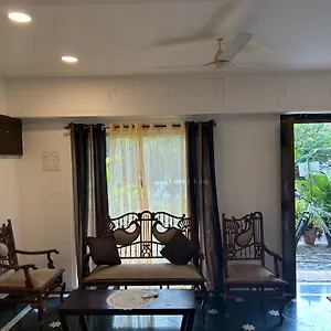 O Abrigo * Panaji