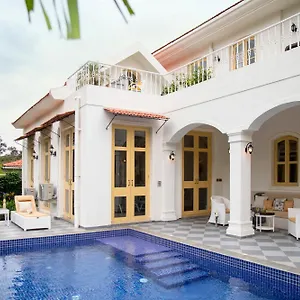 Lohonostays Silvio E Villa *