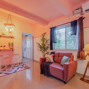 Your Cozy Nook 1bhk Siolim Apartment