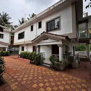 Willa Papa John A Calangute