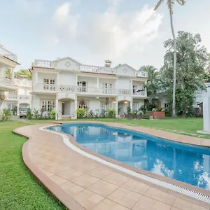 Staymaster Serafina - 3bhk - Common Pool Villa Nagoa