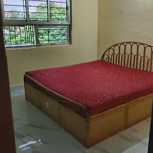 2 Bhk Sharing דירה *