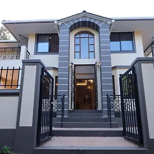 1-6 Bhk Palatial Convertible Independent 12 Min Drive To Varca * Dramapur