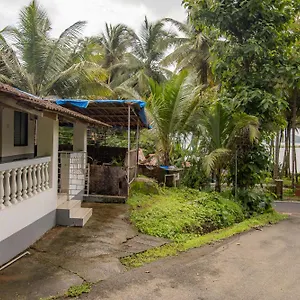 Chandrakant House River View For 3 On Talpona Magdal