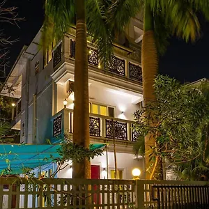 M - White Castle 'a' Vagator 4bhk Private Pool, Breakfast Included