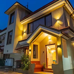 Lägenhet 4 Bhk With Pool Hilton Candolim